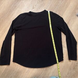 Classic Long-Sleeve Black Crewneck Top
